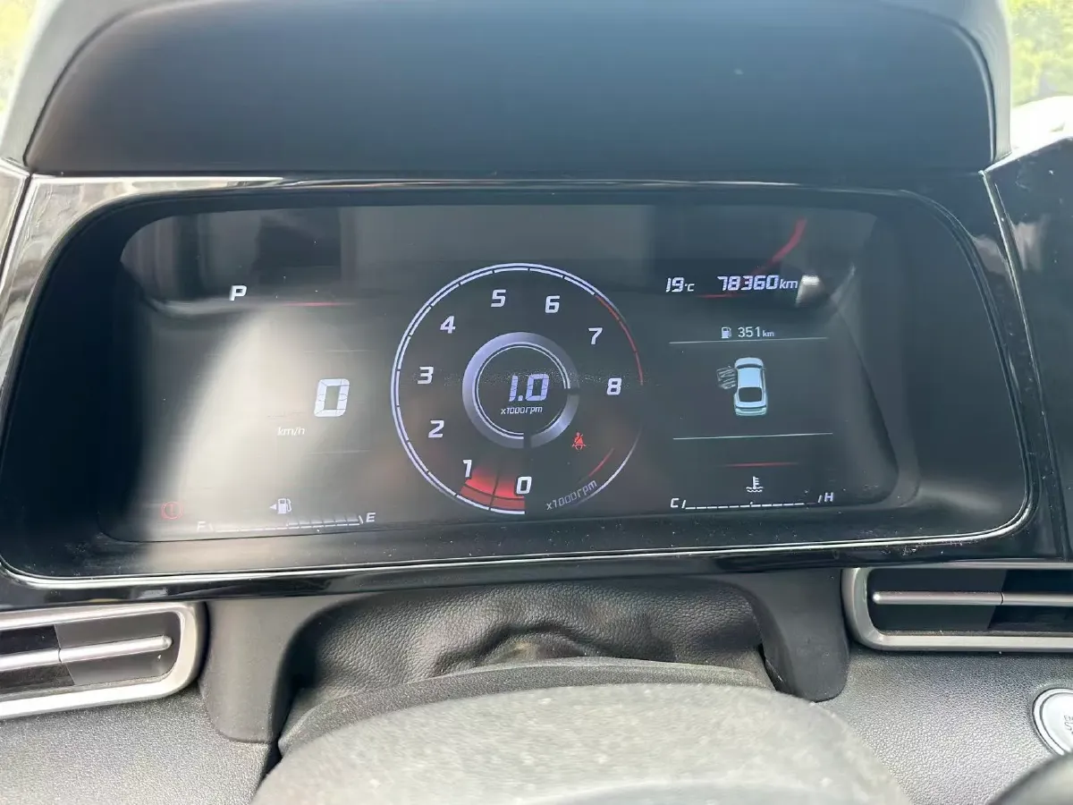 2021 Hyundai Elantra 1.5L 115HP L4 CVT,autocango,china used car exporter,china ev exporter,chinese used car exporter,chinese used ev exporter