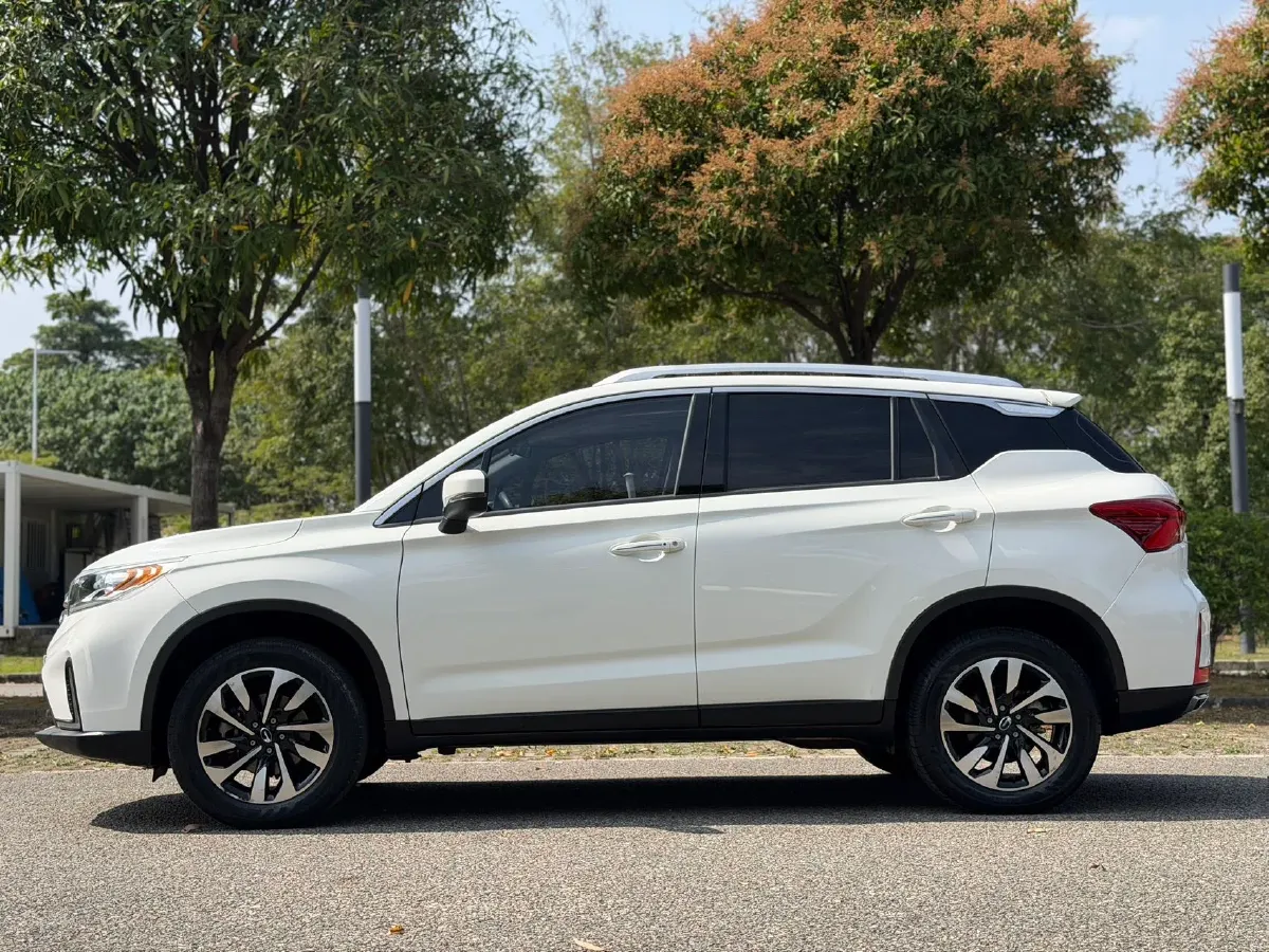 2019 GAC Trumpchi GS4 1.5T 169HP L4 6AT,autocango,china used car exporter,china ev exporter,chinese used car exporter,chinese used ev exporter