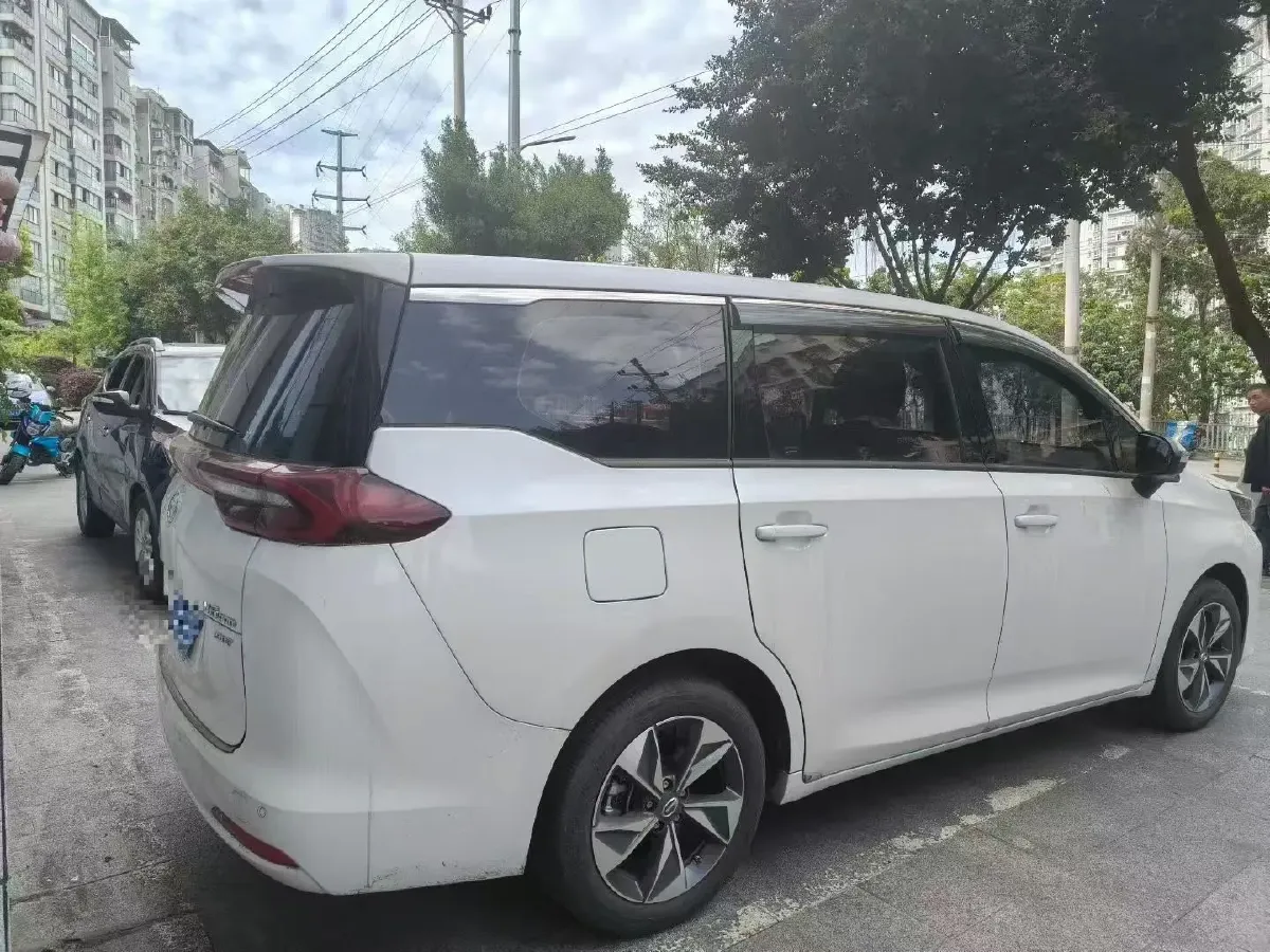 2023 GAC Trumpchi M6 1.5T 177HP L4 7DCT,autocango,china used car exporter,china ev exporter,chinese used car exporter,chinese used ev exporter