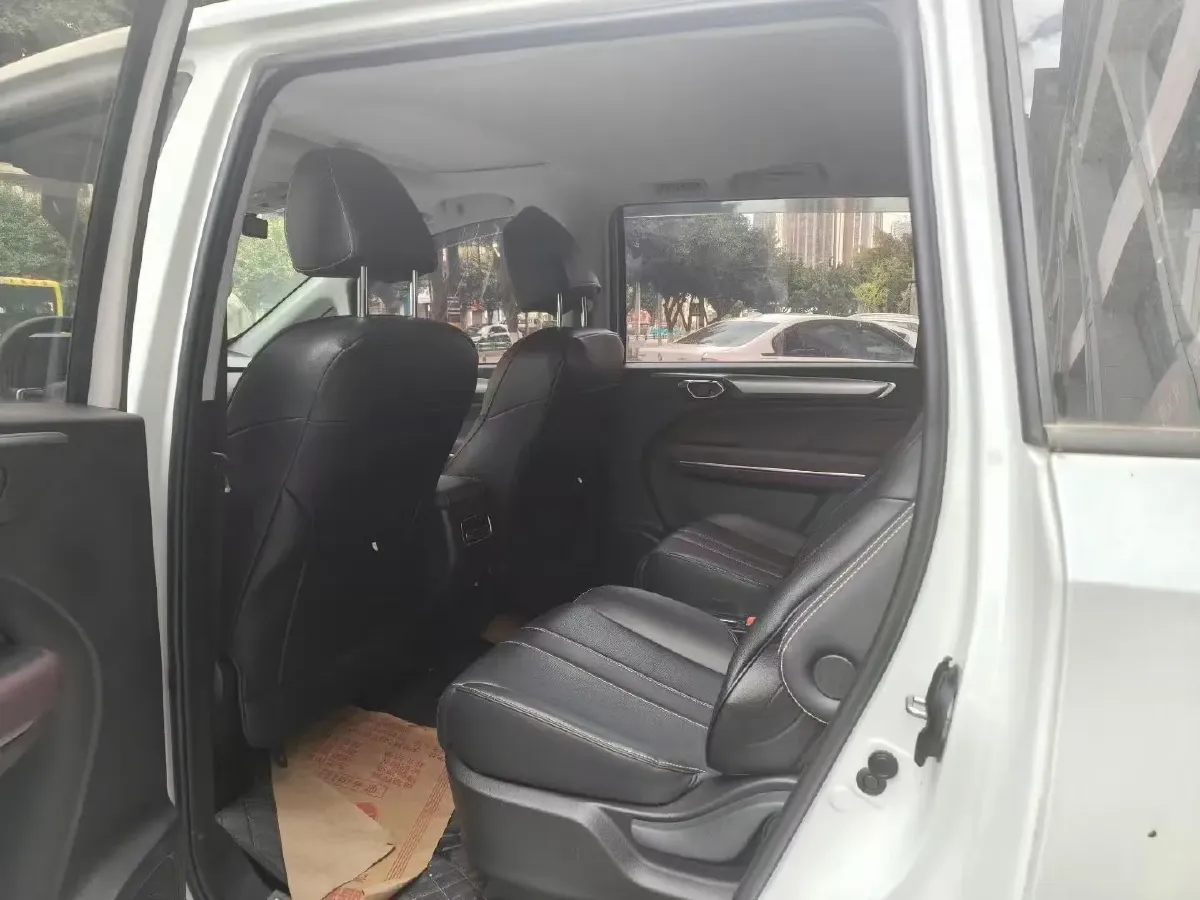 2023 GAC Trumpchi M6 1.5T 177HP L4 7DCT,autocango,china used car exporter,china ev exporter,chinese used car exporter,chinese used ev exporter