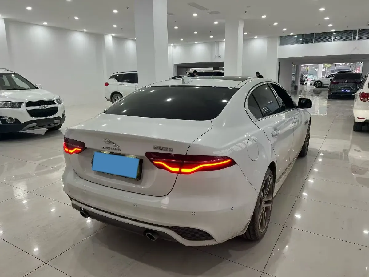 2020 Jaguar XEL 2.0T 200HP L4 8AT,autocango,china used car exporter,china ev exporter,chinese used car exporter,chinese used ev exporter