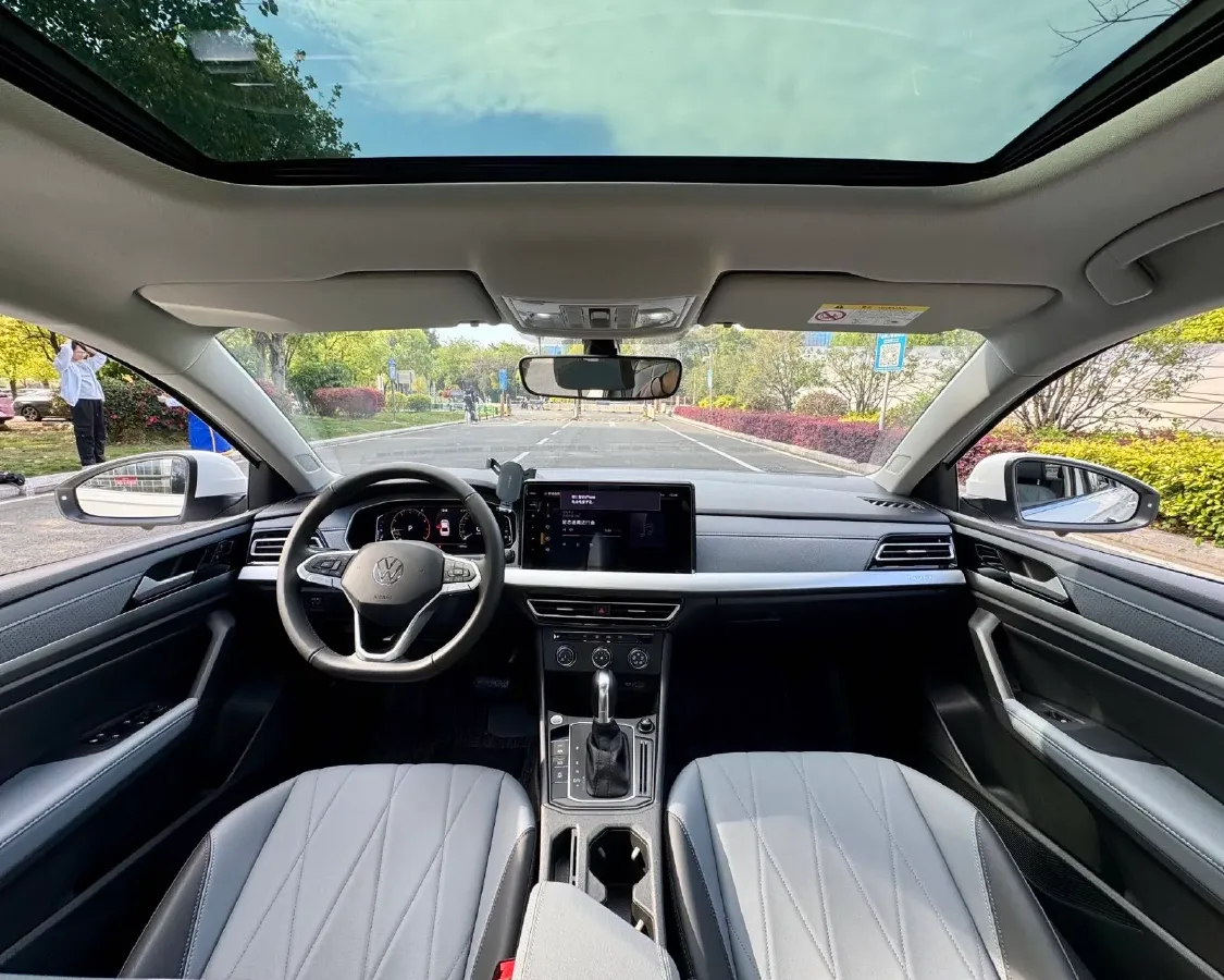 2023 Volkswagen Lavida 1.5L 113HP L4 6AT,autocango,china used car exporter,china ev exporter,chinese used car exporter,chinese used ev exporter