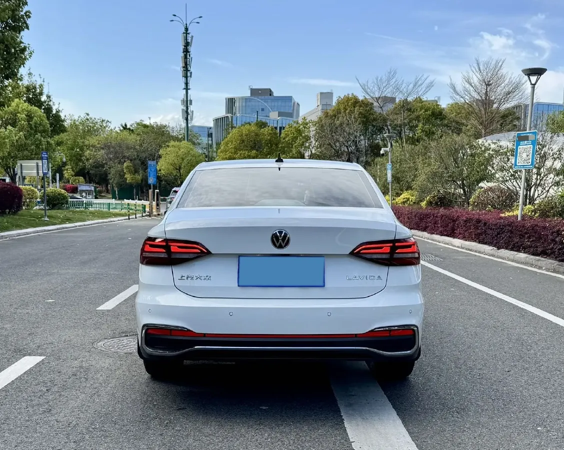 2023 Volkswagen Lavida 1.5L 113HP L4 6AT,autocango,china used car exporter,china ev exporter,chinese used car exporter,chinese used ev exporter