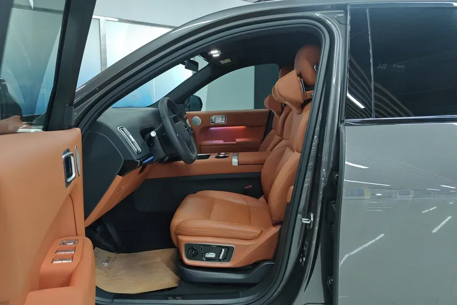 2023 Li L7 Range Extended 154HP REEV 40.9KWH,autocango,china used car exporter,china ev exporter,chinese used car exporter,chinese used ev exporter