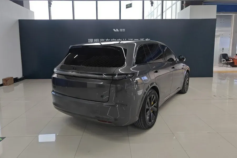 2023 Li L7 Range Extended 154HP REEV 40.9KWH,autocango,china used car exporter,china ev exporter,chinese used car exporter,chinese used ev exporter