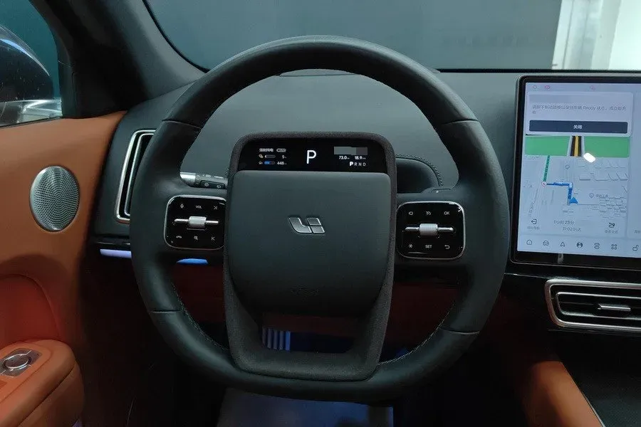 2023 Li L7 Range Extended 154HP REEV 40.9KWH,autocango,china used car exporter,china ev exporter,chinese used car exporter,chinese used ev exporter