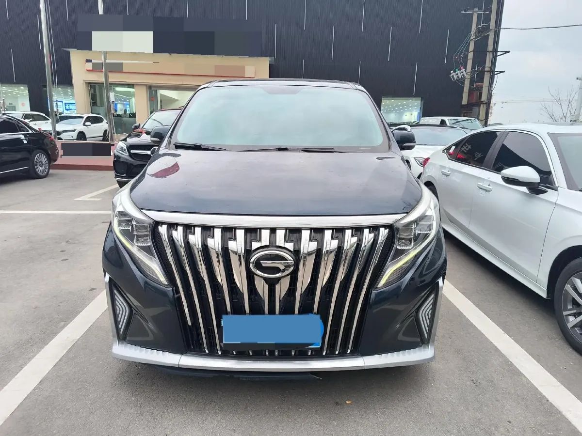 2021 GAC Trumpchi M8 2.0T 252HP L4 8AT,autocango,china used car exporter,china ev exporter,chinese used car exporter,chinese used ev exporter