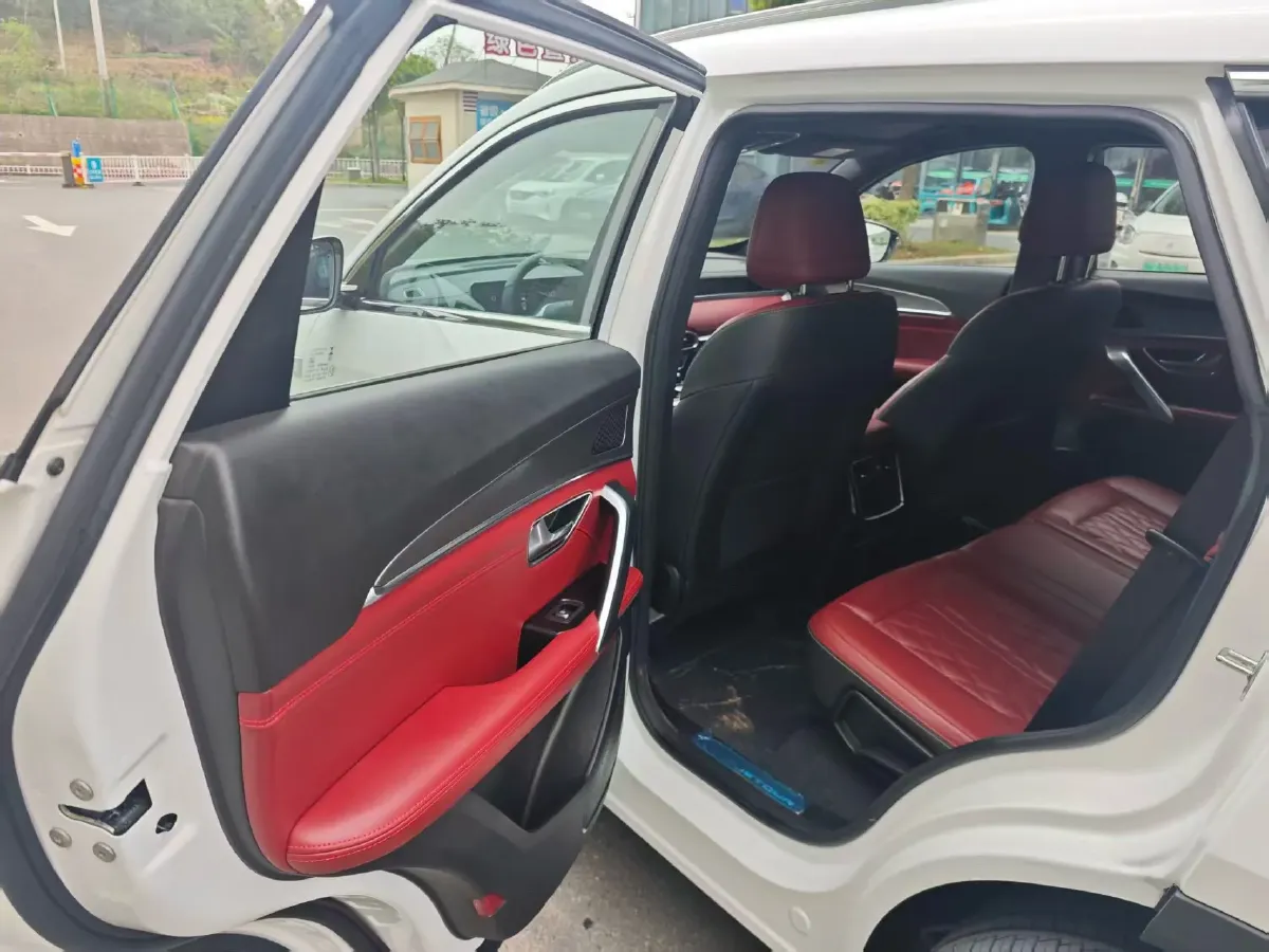 2024 Jetour X70 Plus 1.6T 197HP L4 7DCT,autocango,china used car exporter,china ev exporter,chinese used car exporter,chinese used ev exporter