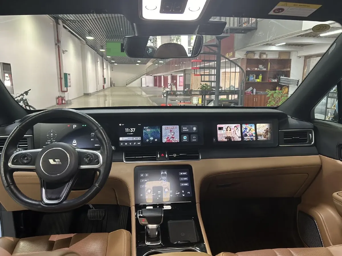 2020 Li ONE Range Extended 131HP REEV 40.5KWH,autocango,china used car exporter,china ev exporter,chinese used car exporter,chinese used ev exporter