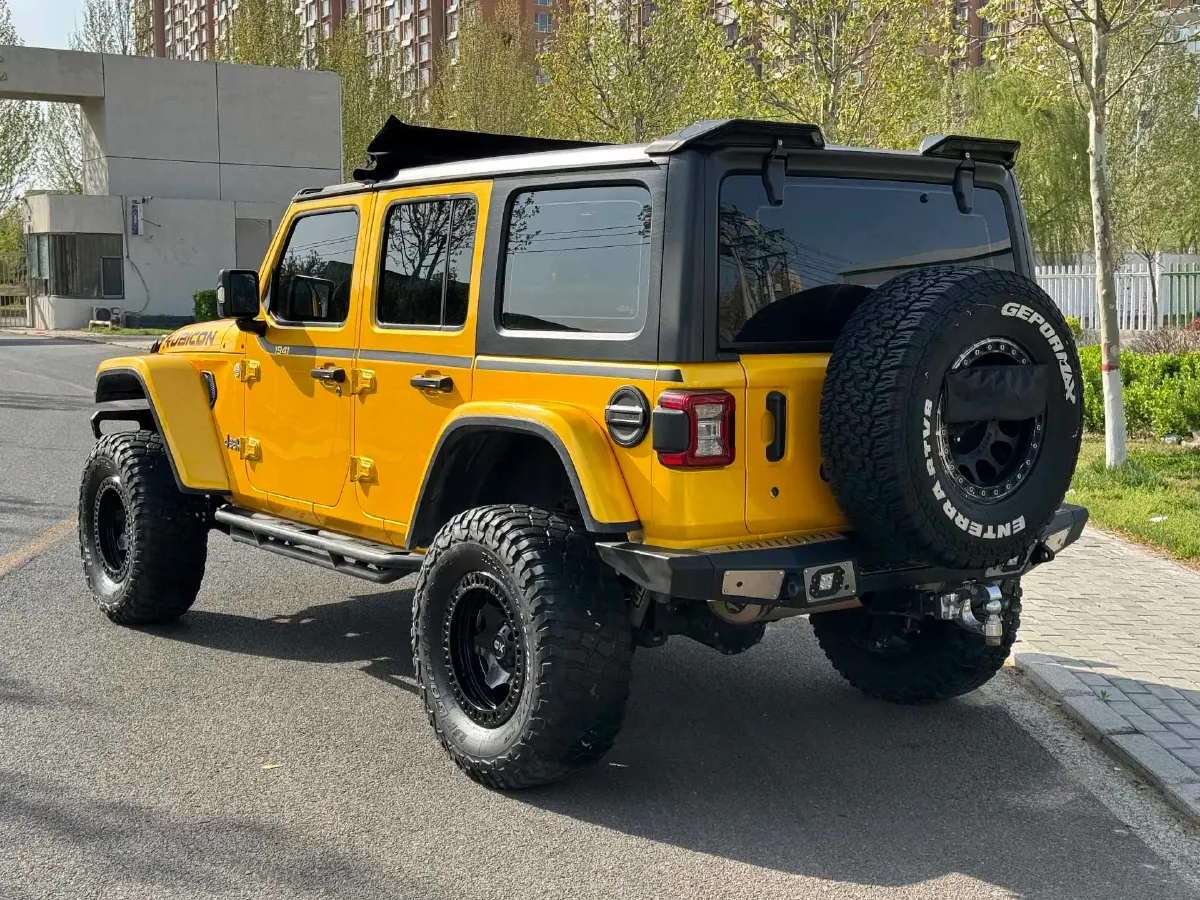 2019 Jeep Wrangler 2.0T 266HP L4 8AT,autocango,china used car exporter,china ev exporter,chinese used car exporter,chinese used ev exporter
