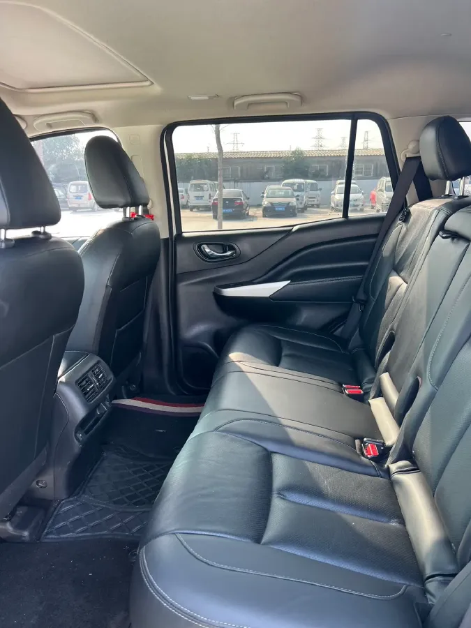 2020 Nissan Terra 2.5L 193HP L4 7AT,autocango,china used car exporter,china ev exporter,chinese used car exporter,chinese used ev exporter