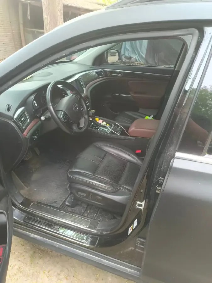 2017 GAC Trumpchi GS8 2.0T 201HP L4 6AT,autocango,china used car exporter,china ev exporter,chinese used car exporter,chinese used ev exporter