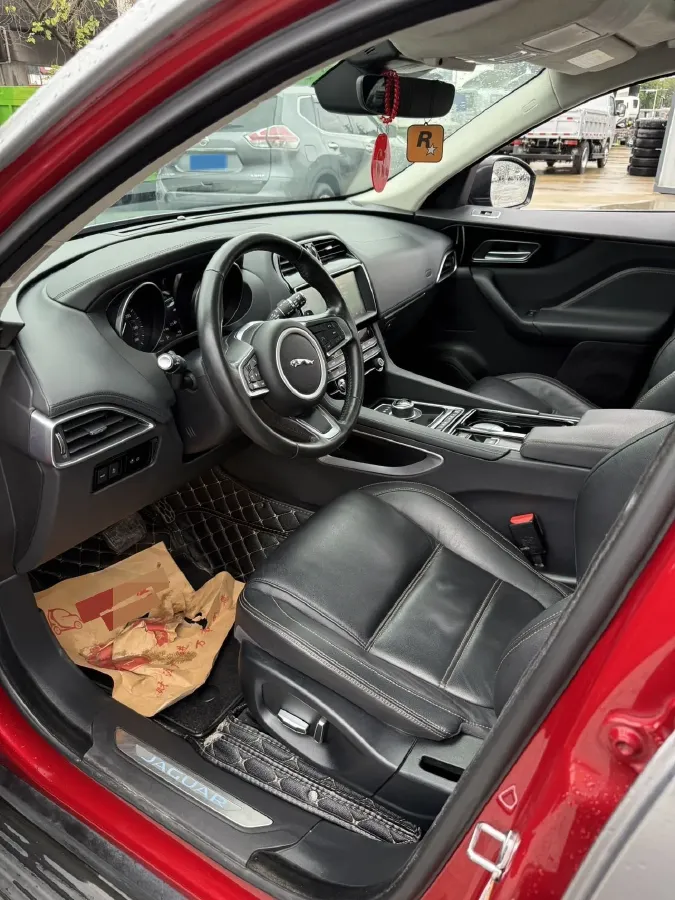 2020 Jaguar F-PACE 2.0T 250HP L4 8AT,autocango,china used car exporter,china ev exporter,chinese used car exporter,chinese used ev exporter