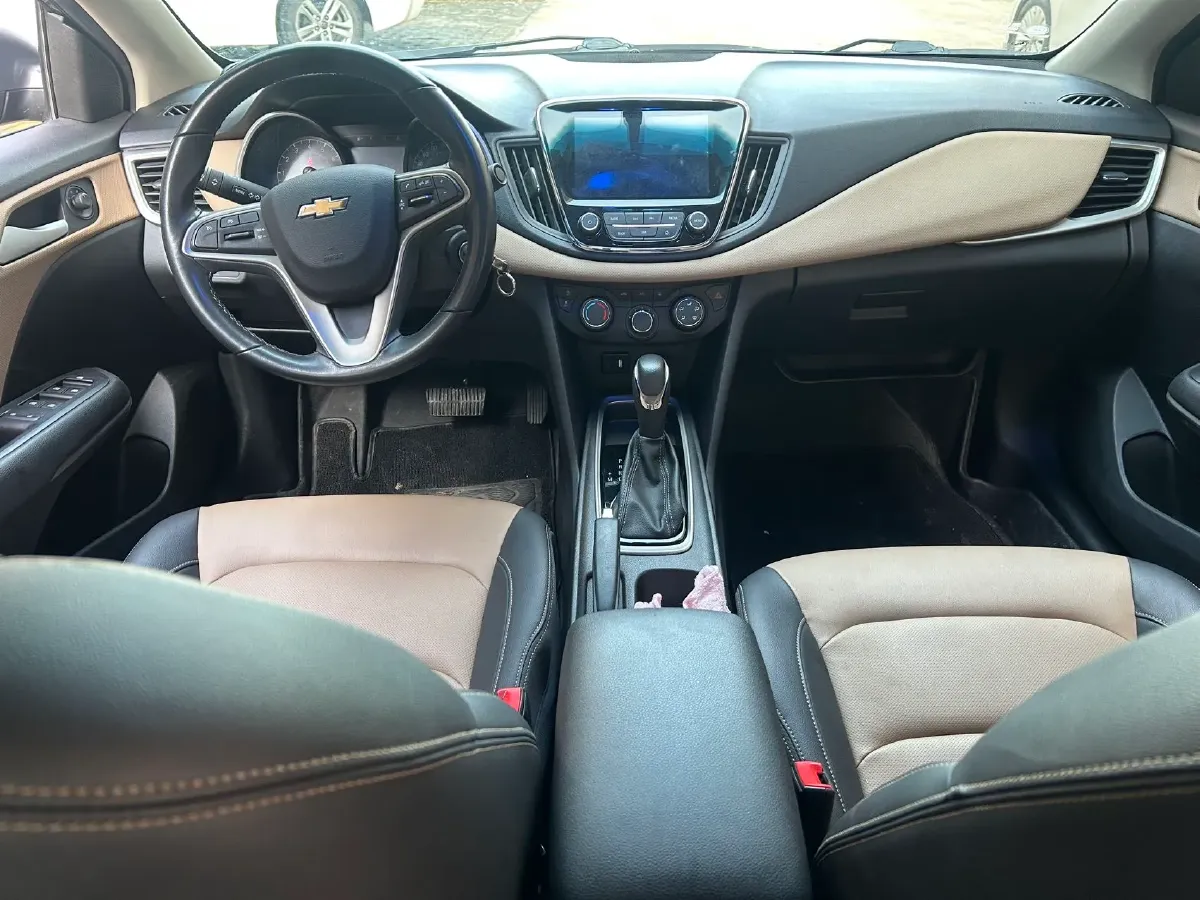 2022 Chevrolet Monza 1.5L 113HP L4 6AT,autocango,china used car exporter,china ev exporter,chinese used car exporter,chinese used ev exporter