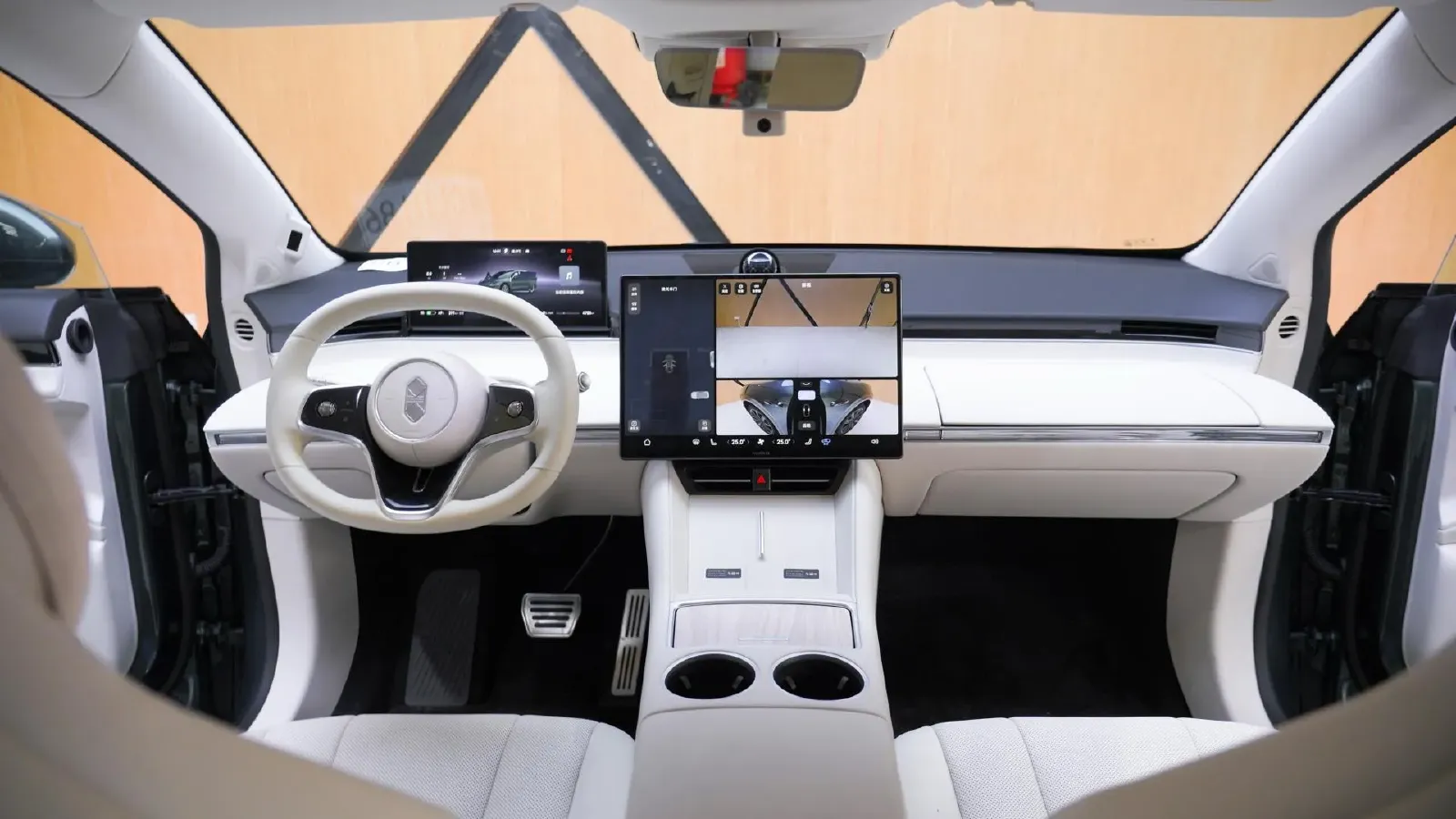 2026 Luxeed R7 REEV 156HP REEV,autocango,china used car exporter,china ev exporter,chinese used car exporter,chinese used ev exporter