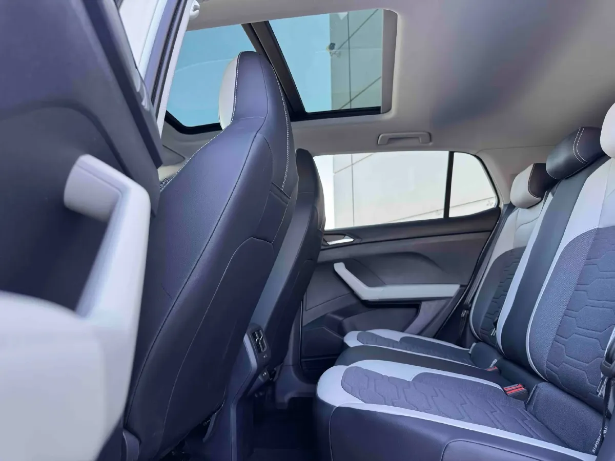 2025 Volkswagen Tharu 1.5L 110HP L4 6AT,autocango,china used car exporter,china ev exporter,chinese used car exporter,chinese used ev exporter