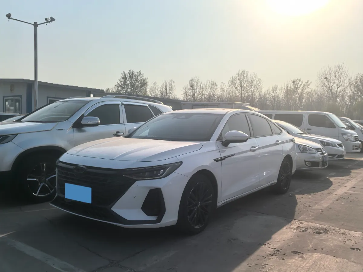 2023 Chery Arrizo 8 2.0T 254HP L4 7DCT,autocango,china used car exporter,china ev exporter,chinese used car exporter,chinese used ev exporter