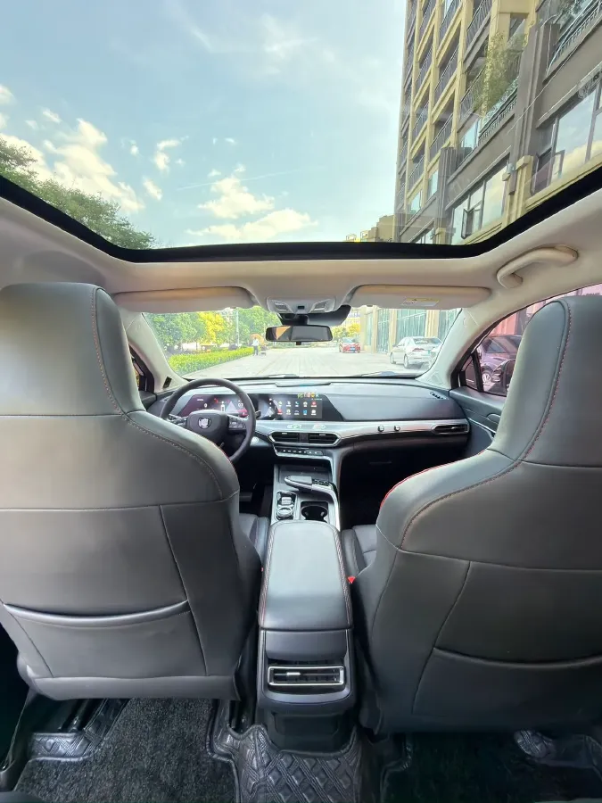 2020 ChangAn UNI-T 1.5T 180HP L4 7DCT,autocango,china used car exporter,china ev exporter,chinese used car exporter,chinese used ev exporter