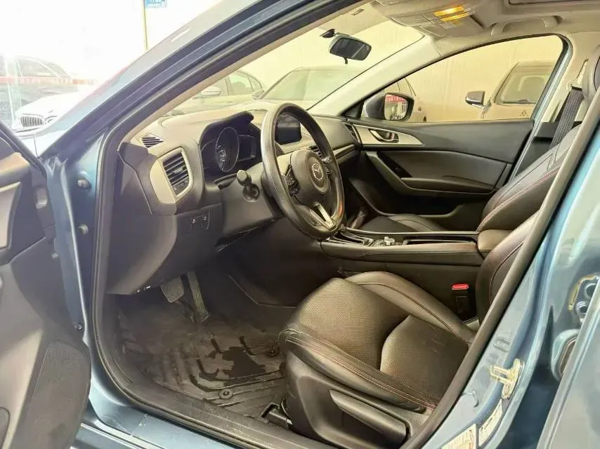 2017 Mazda 3 Axela 1.5L 117HP L4 6AT,autocango,china used car exporter,china ev exporter,chinese used car exporter,chinese used ev exporter