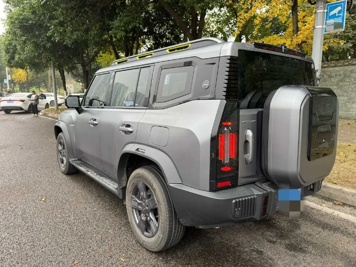 2023 Jetour Traveller 1.5T 184HP L4 7DCT,autocango,china used car exporter,china ev exporter,chinese used car exporter,chinese used ev exporter