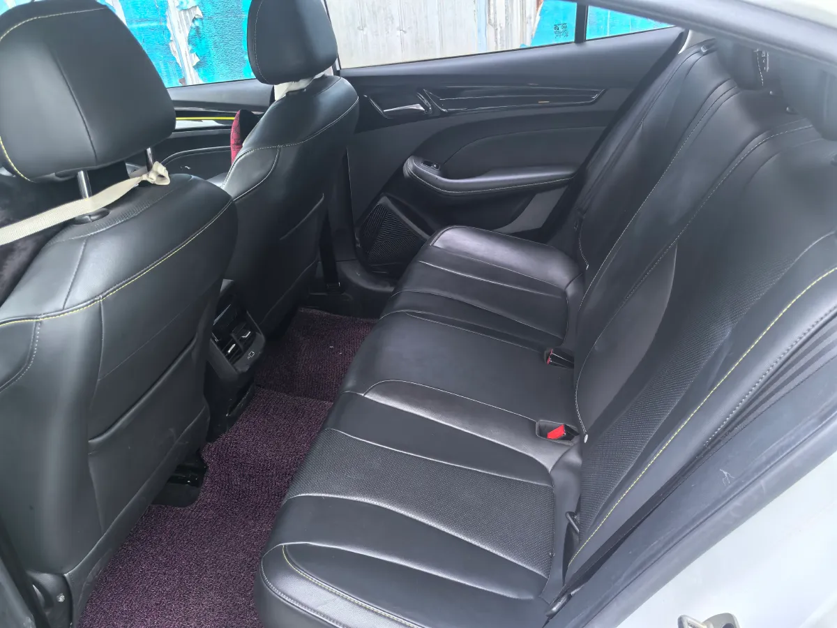 2021 Roewe i5 1.5L 120HP L4 CVT,autocango,china used car exporter,china ev exporter,chinese used car exporter,chinese used ev exporter