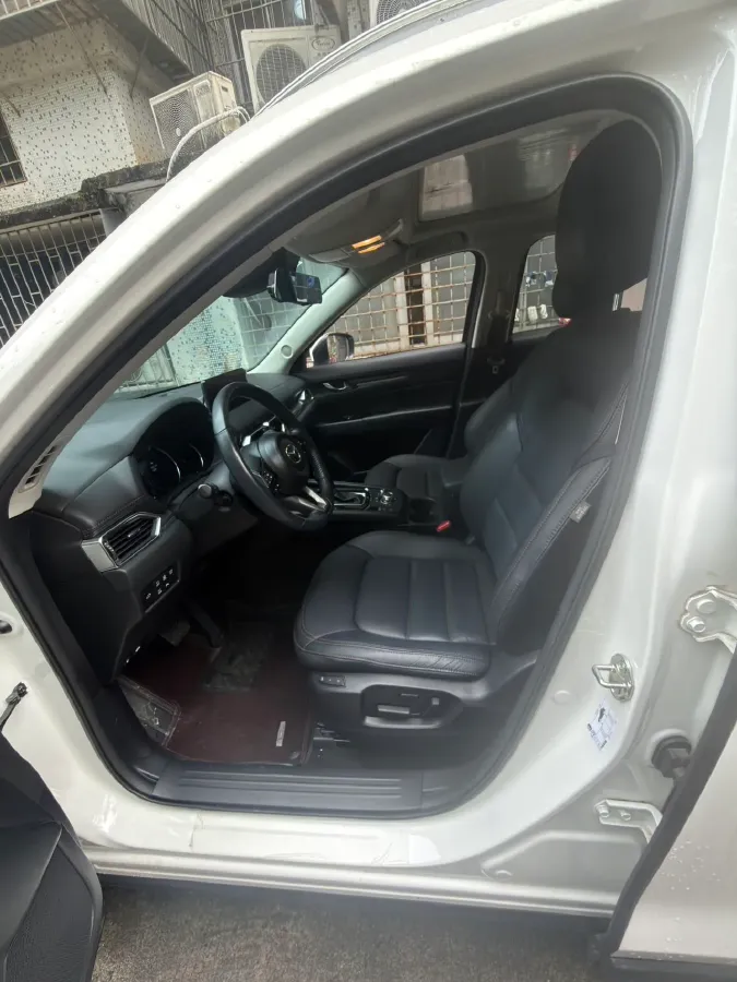 2022 MAXUS XinTu V90 2.0T 150HP L4 6AT,autocango,china used car exporter,china ev exporter,chinese used car exporter,chinese used ev exporter