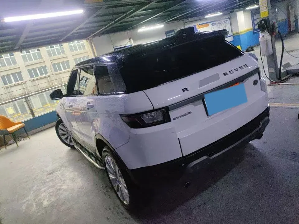 2018 Land Rover Range Rover Evoque 2.0T 241HP L4 9AT,autocango,china used car exporter,china ev exporter,chinese used car exporter,chinese used ev exporter