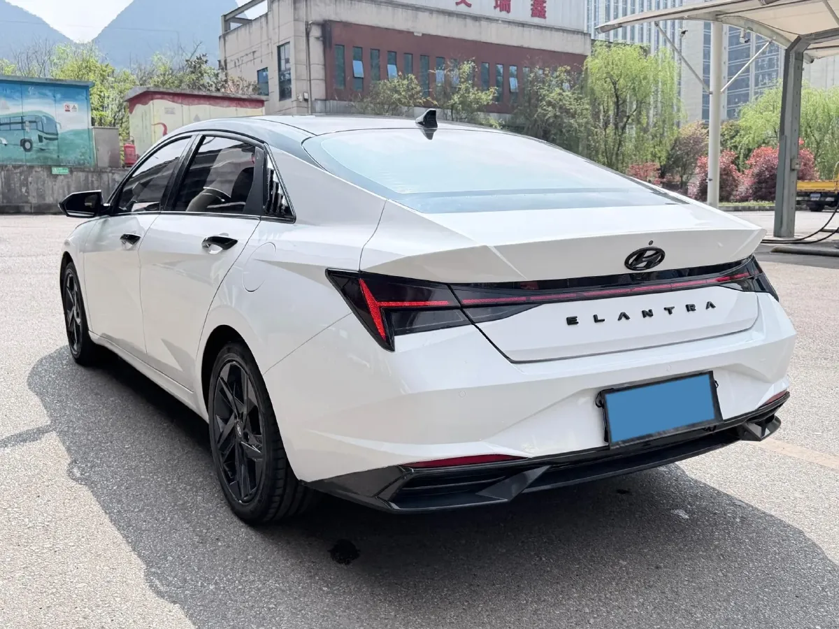 2021 Hyundai Elantra 1.5L 115HP L4 CVT,autocango,china used car exporter,china ev exporter,chinese used car exporter,chinese used ev exporter
