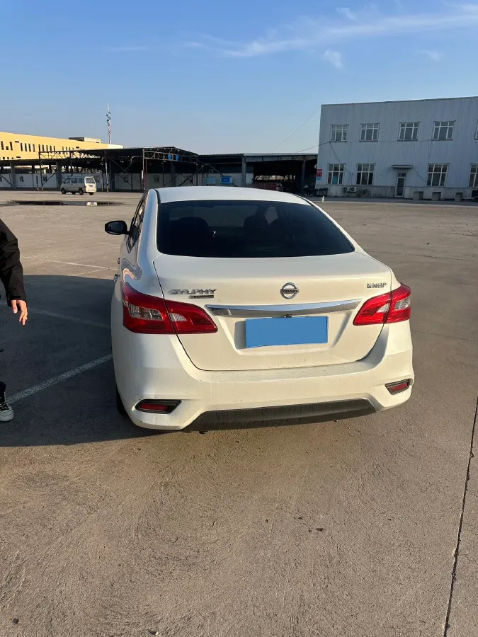 2021 Nissan Sylphy 1.6L 122HP L4 CVT,autocango,china used car exporter,china ev exporter,chinese used car exporter,chinese used ev exporter