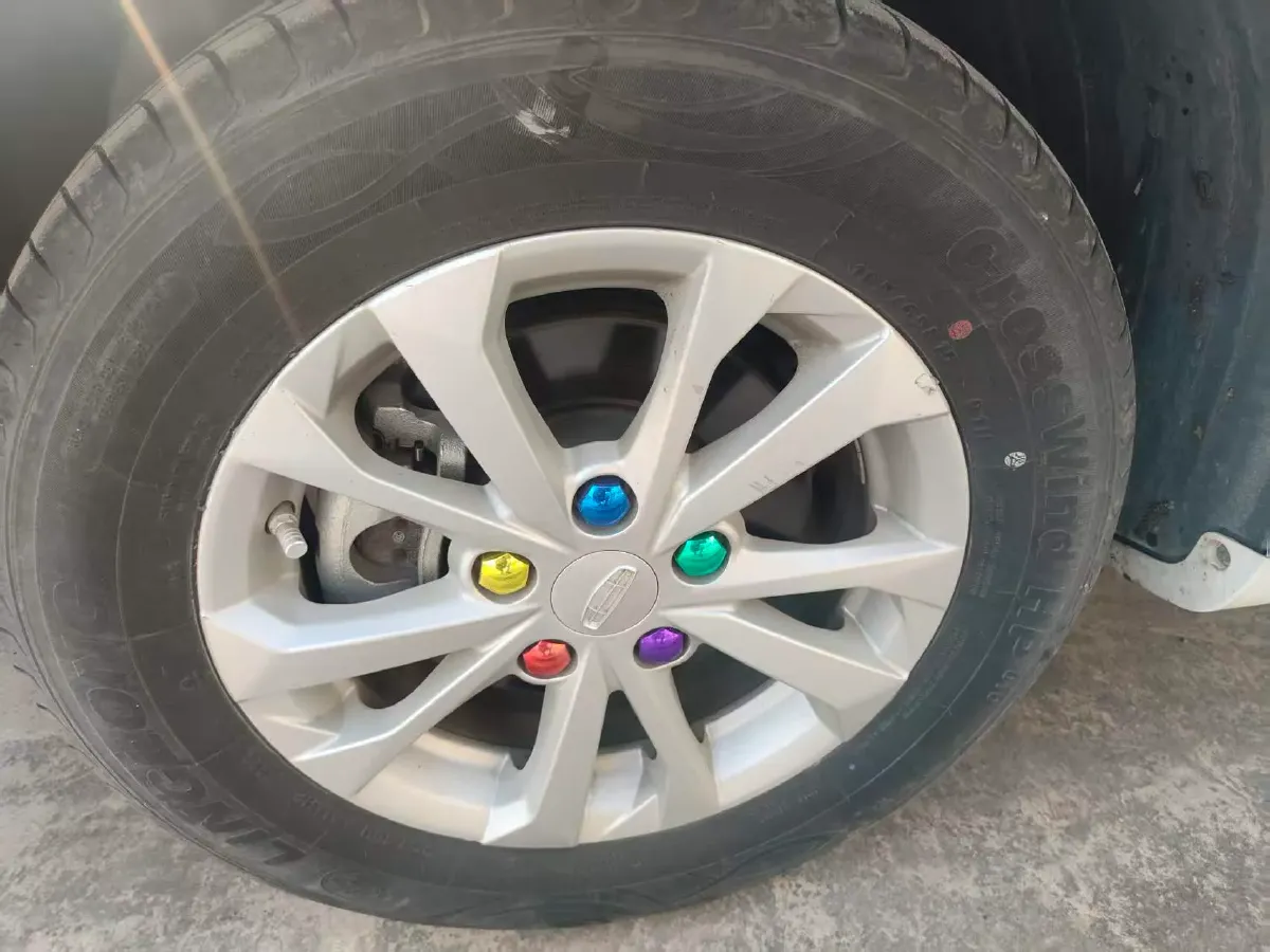 2021 BYD Song 1.5T 160HP L4 6MT,autocango,china used car exporter,china ev exporter,chinese used car exporter,chinese used ev exporter