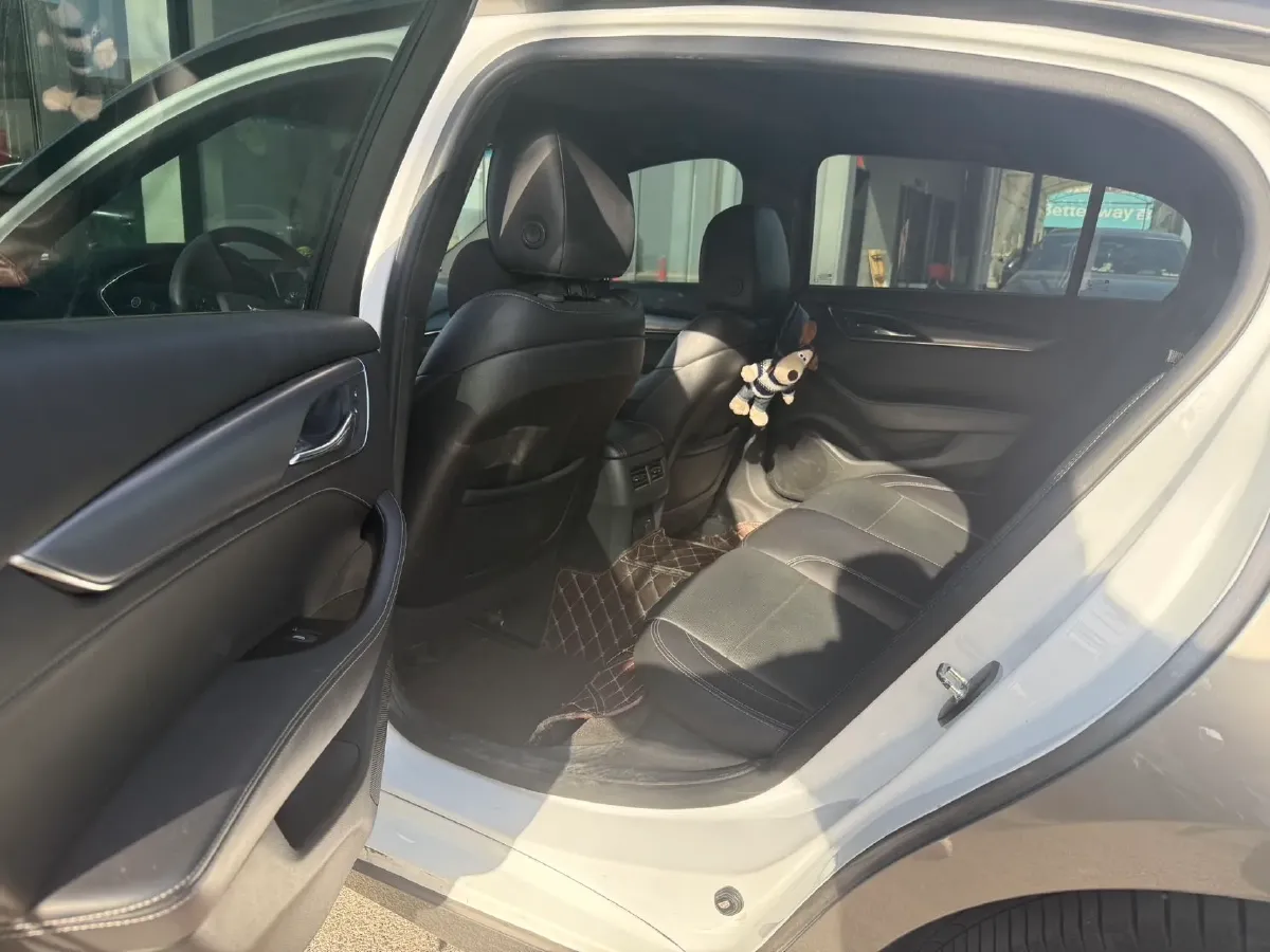 2022 Cadillac CT5 2.0T 237HP L4 10AT,autocango,china used car exporter,china ev exporter,chinese used car exporter,chinese used ev exporter