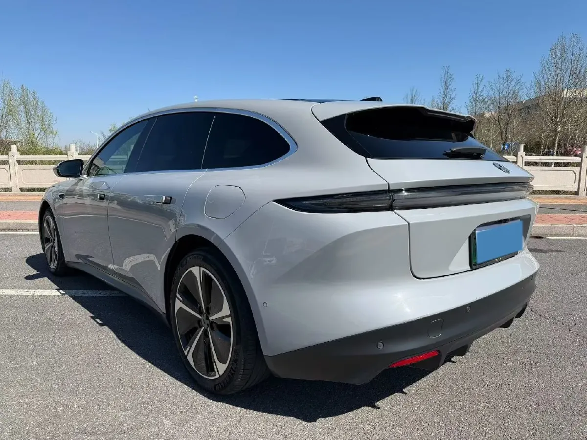 2023 NIO ET5T BEV 75KWH,autocango,china used car exporter,china ev exporter,chinese used car exporter,chinese used ev exporter