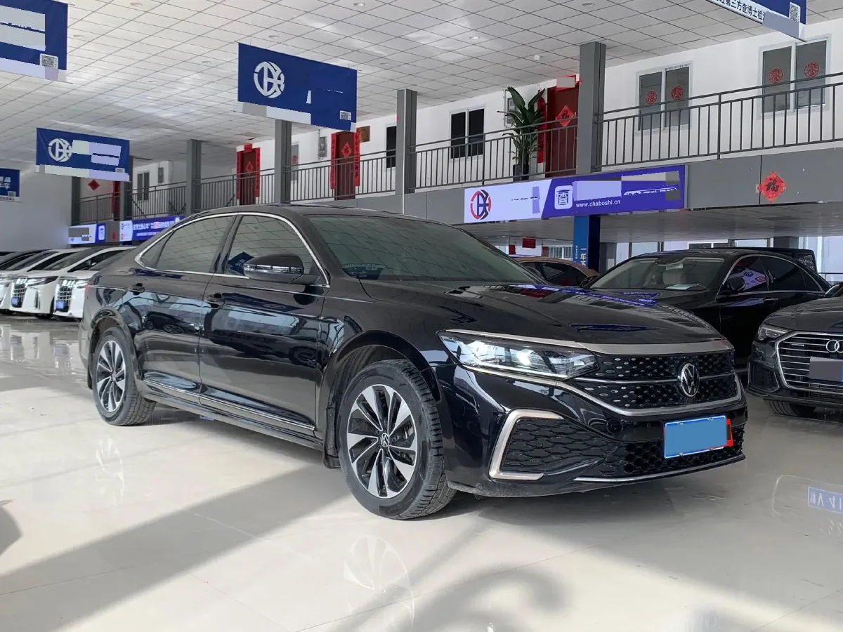 2023 Volkswagen Passat 2.0T 186HP L4 7DCT,autocango,china used car exporter,china ev exporter,chinese used car exporter,chinese used ev exporter