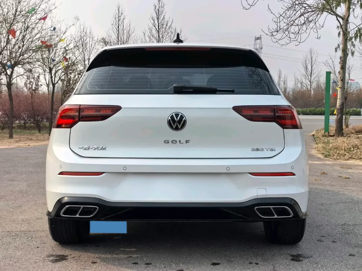 2023 Volkswagen Golf 1.4T 150HP L4 7DCT,autocango,china used car exporter,china ev exporter,chinese used car exporter,chinese used ev exporter