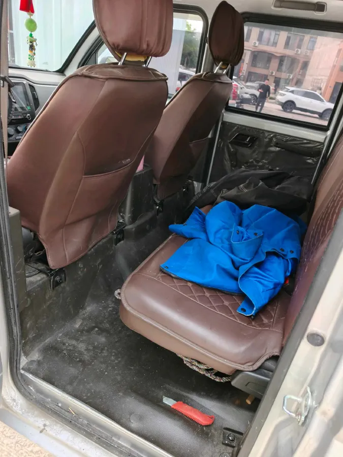 2023 WuLing RongGuang New Truck 1.5L 102HP L4 5MT,autocango,china used car exporter,china ev exporter,chinese used car exporter,chinese used ev exporter