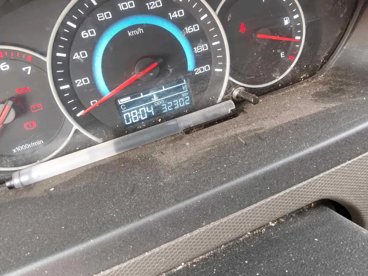 2023 WuLing RongGuang New Truck 1.5L 102HP L4 5MT,autocango,china used car exporter,china ev exporter,chinese used car exporter,chinese used ev exporter