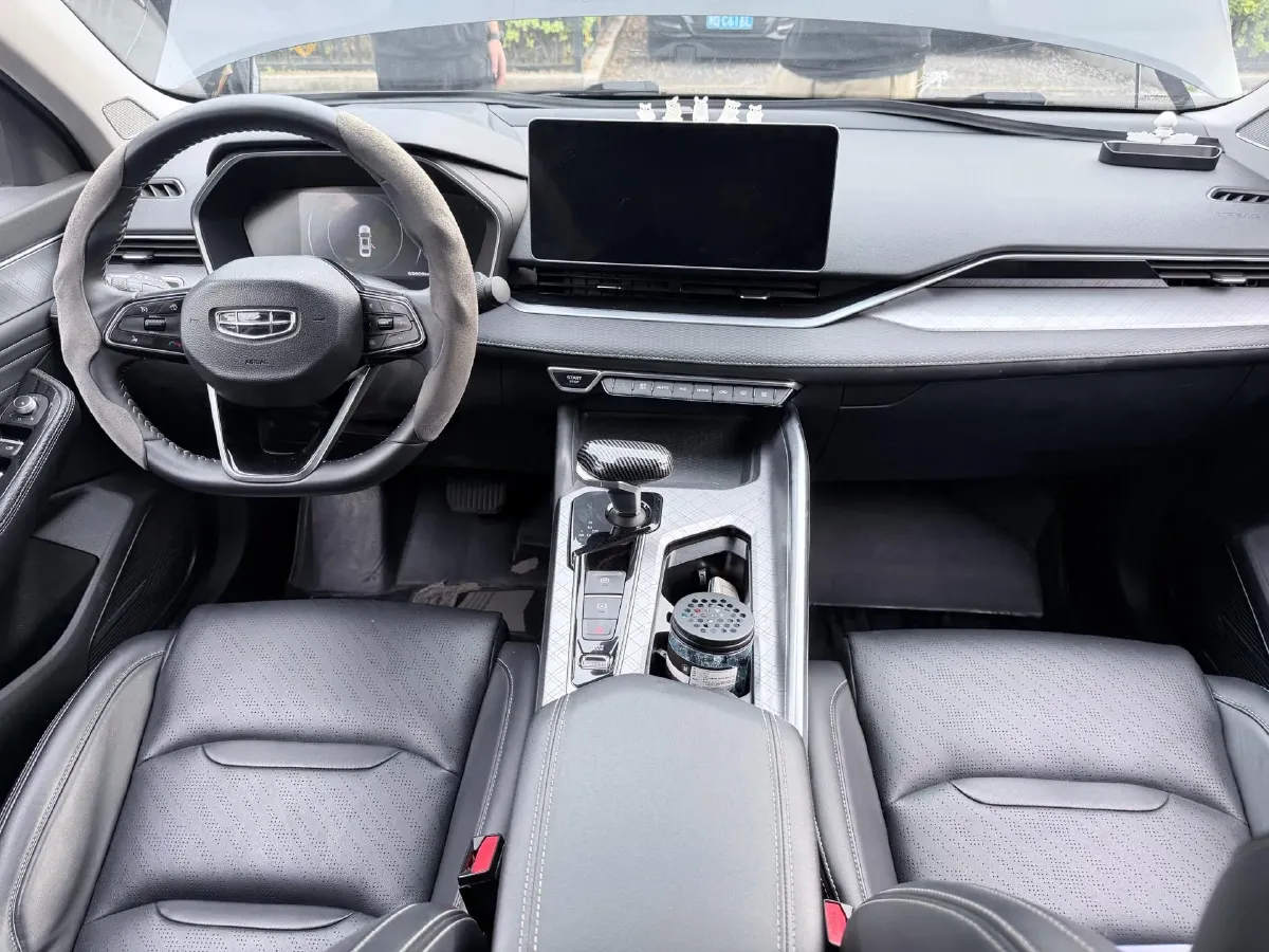 2021 Geely Preface 2.0T 190HP L4 7DCT,autocango,china used car exporter,china ev exporter,chinese used car exporter,chinese used ev exporter