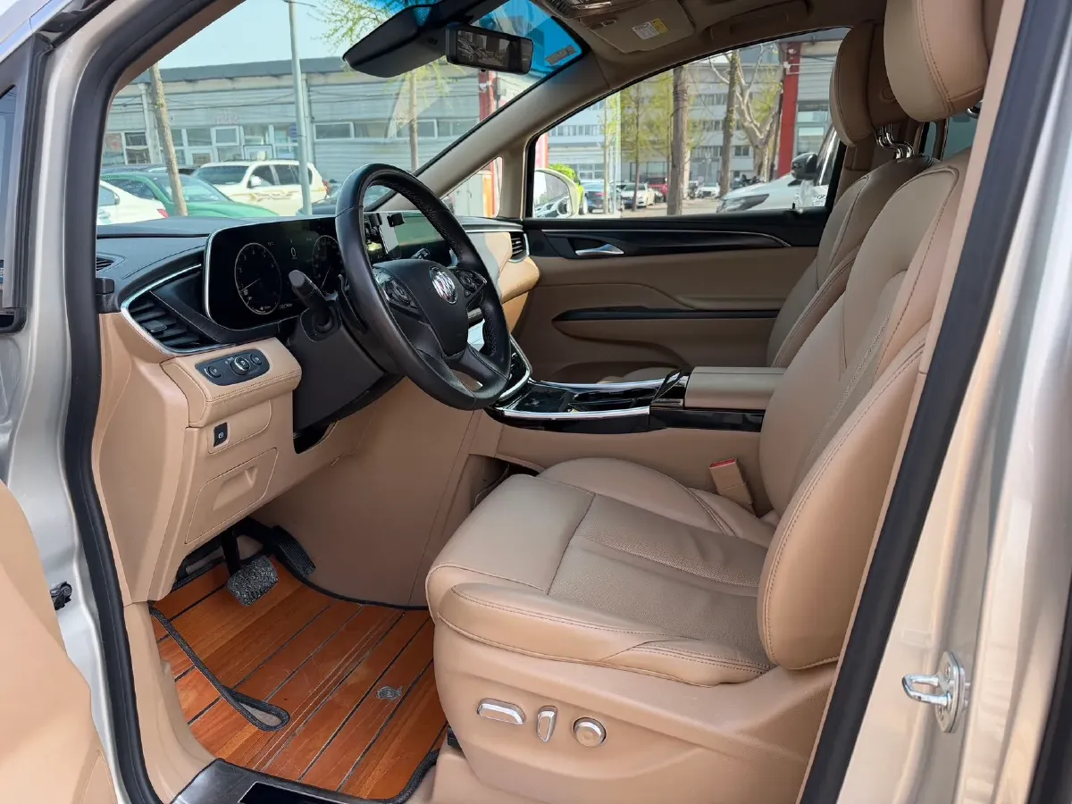 2021 Buick GL8 2.0T 237HP L4 9AT,autocango,china used car exporter,china ev exporter,chinese used car exporter,chinese used ev exporter