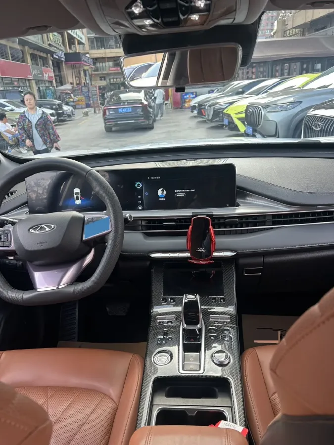 2021 Chery Tiggo 8 Plus 1.6T 197HP L4 7DCT,autocango,china used car exporter,china ev exporter,chinese used car exporter,chinese used ev exporter