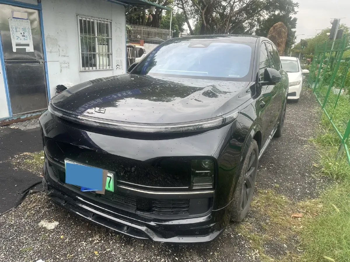 2023 Li L7 Range Extended 154HP REEV 40.9KWH,autocango,china used car exporter,china ev exporter,chinese used car exporter,chinese used ev exporter