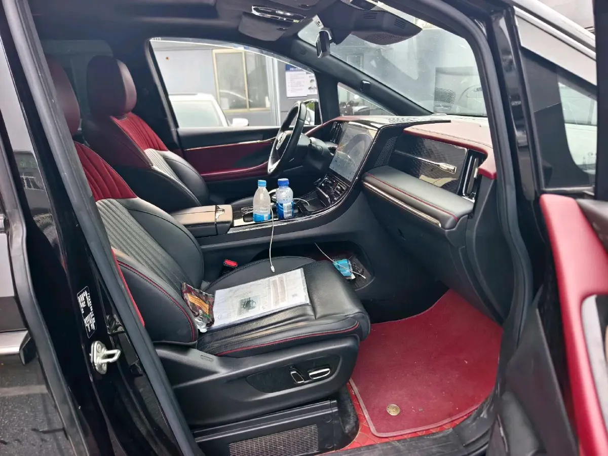 2023 GAC Trumpchi M8 2.0T 190HP L4 E-CVT Hybrid,autocango,china used car exporter,china ev exporter,chinese used car exporter,chinese used ev exporter