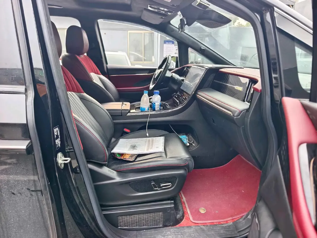 2023 GAC Trumpchi M8 2.0T 190HP L4 E-CVT Hybrid,autocango,china used car exporter,china ev exporter,chinese used car exporter,chinese used ev exporter