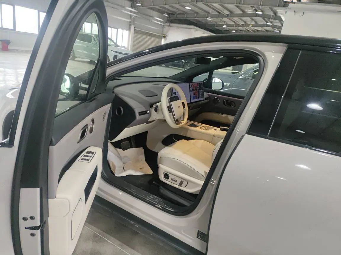 2025 Li i6 BEV,autocango,china used car exporter,china ev exporter,chinese used car exporter,chinese used ev exporter