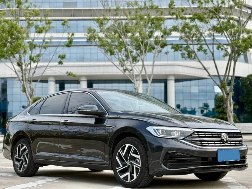 2024 Volkswagen Sagitar 1.5T 160HP L4 7DCT,autocango,china used car exporter,china ev exporter,chinese used car exporter,chinese used ev exporter