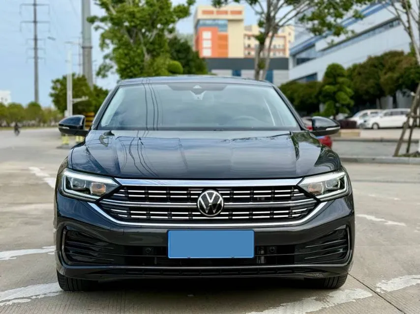 2024 Volkswagen Sagitar 1.5T 160HP L4 7DCT,autocango,china used car exporter,china ev exporter,chinese used car exporter,chinese used ev exporter