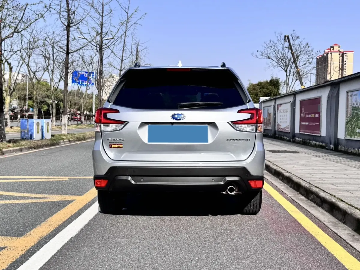 2022 Subaru Forester 2.0L 154HP H4 CVT,autocango,china used car exporter,china ev exporter,chinese used car exporter,chinese used ev exporter
