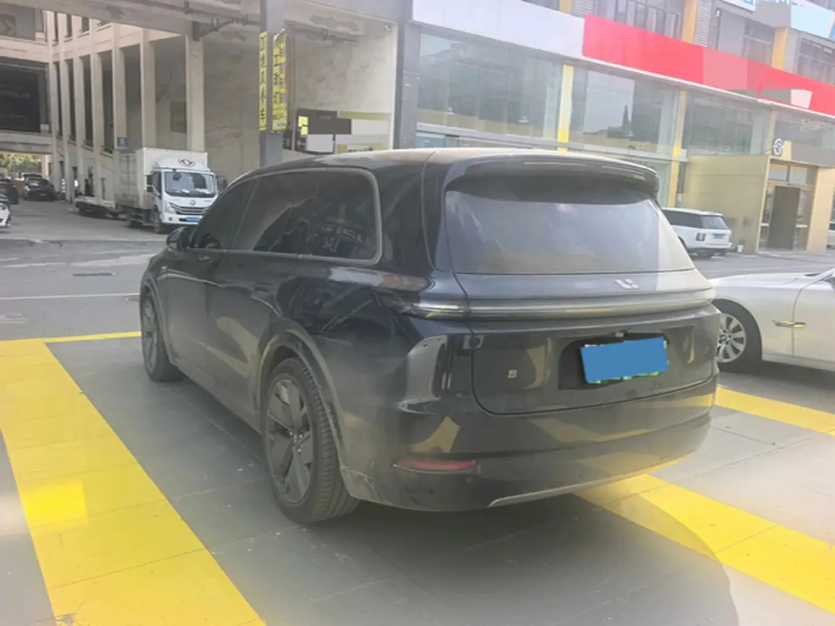 2025 Li L9 Range Extended 154HP REEV,autocango,china used car exporter,china ev exporter,chinese used car exporter,chinese used ev exporter
