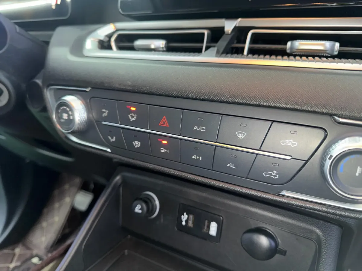 2024 Great Wall Poer King Kong 2.0T 163HP L4 6MT,autocango,china used car exporter,china ev exporter,chinese used car exporter,chinese used ev exporter