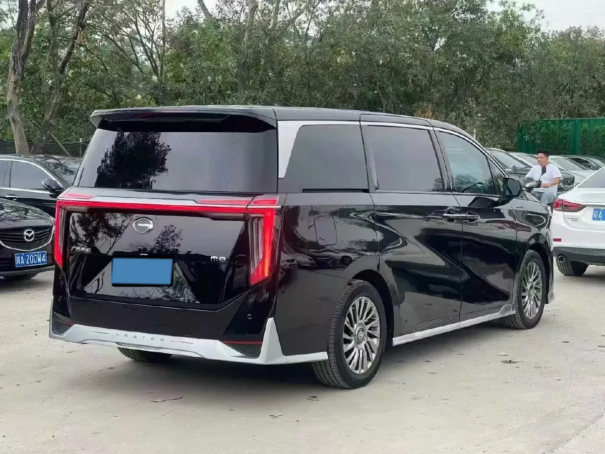 2023 GAC Trumpchi M8 2.0T 252HP L4 8AT,autocango,china used car exporter,china ev exporter,chinese used car exporter,chinese used ev exporter