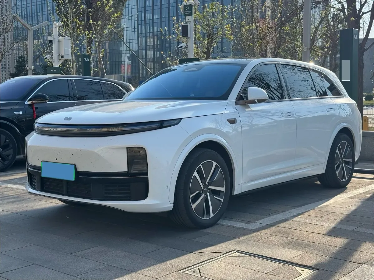 2024 Li L7 Range Extended 154HP REEV 42.8KWH,autocango,china used car exporter,china ev exporter,chinese used car exporter,chinese used ev exporter